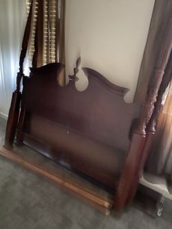 Queen headboard and foot board bad