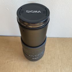 Sigma Zoom 100-300mm f/4.5-6.7 DL Lens 