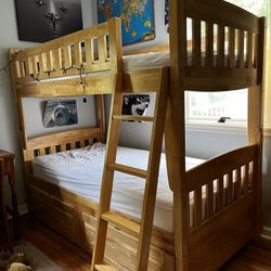 Twin Bunk Bed With 2 Storage Drawers