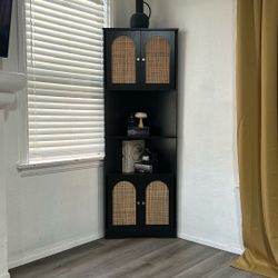 Corner Book Shelf 