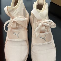 PUMA Phenom Satin EP