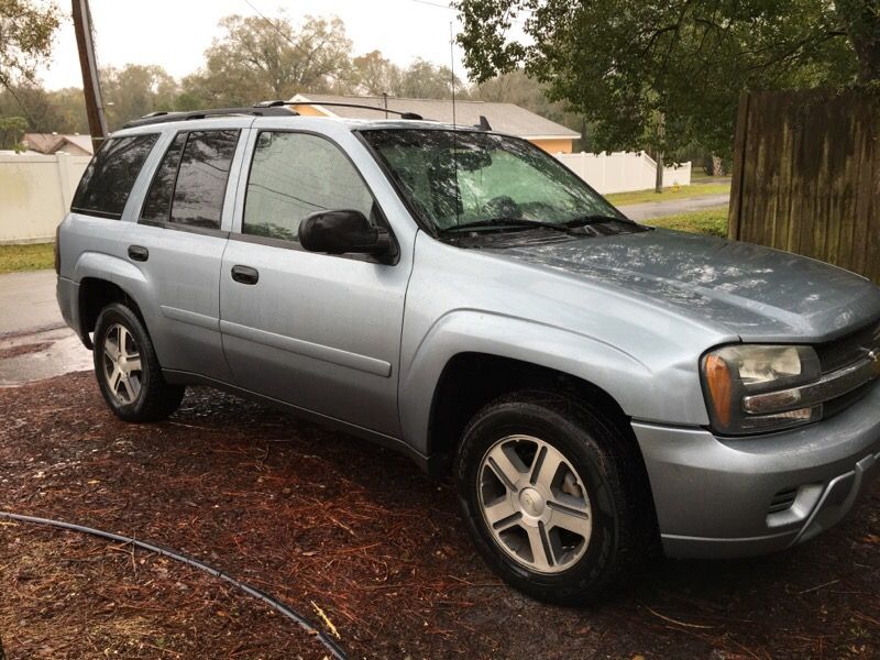 Chevrolet trail blazer