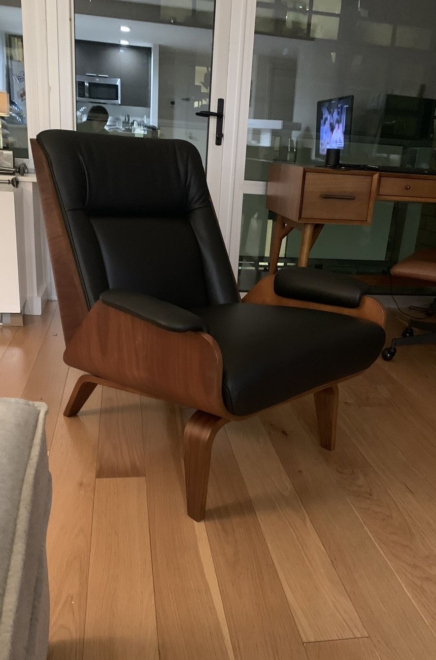 West Elm Paulo Bent Ply Leather Chair
