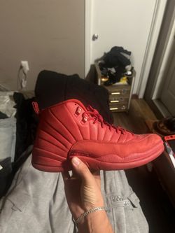 Jordan 12 Court Red 