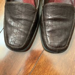 Comfortable wedge, brown shoe
