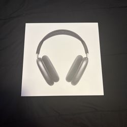 New AirPod Maxes Midnight Black “FAST SHIPPING”