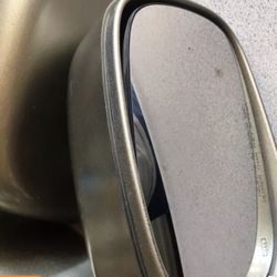 2006 1500 Dodge Ram mirrors
