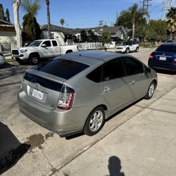 Toyota Gray Prius