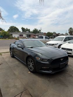 2015 Ford Mustang