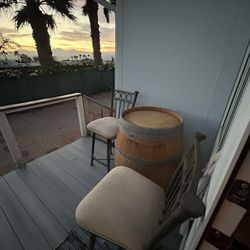 Wine Barrel Table With Stools 