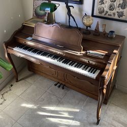 Baldwin Acrosonic Spinet Piano (Free)