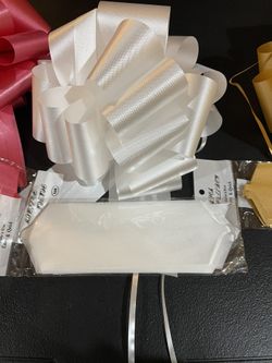 Large Pull String Gift Bow 