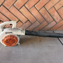 Stihl BG55 handheld blower