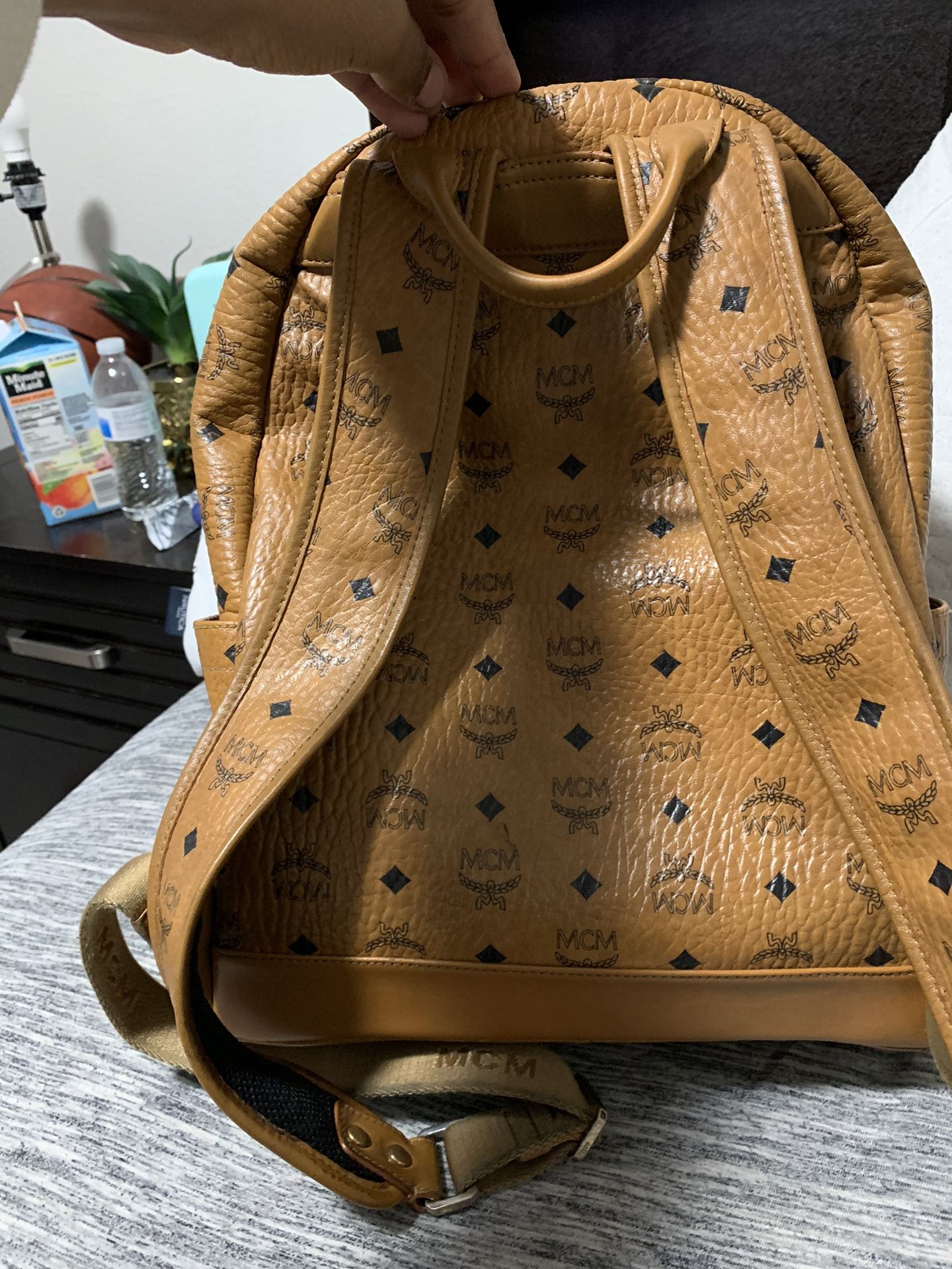 MCM backpack medium for Sale in Santa Clarita, CA - OfferUp