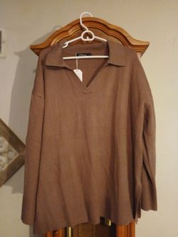 Womens Large Boutique Super soft Brownish Sweater