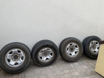 Toyota Tacoma Tires 2008