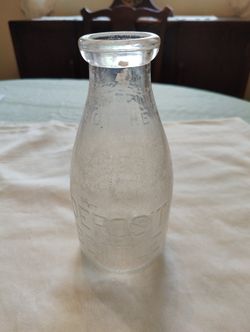 Vintage Glass Deposit Milk Bottle