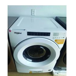 Whirlpool front load washer new scratch and dent 