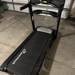 Treadmill Almost New