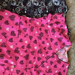 Lot Of 2, 2XL Scrub Tops With Hearts. 