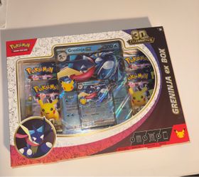 Pokémon TCG Greninja ex Box 30th Celebration