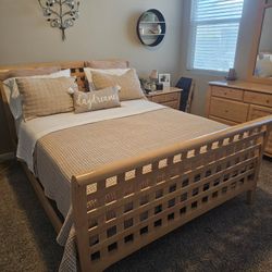 Queen Bedrrom Set with Mattress