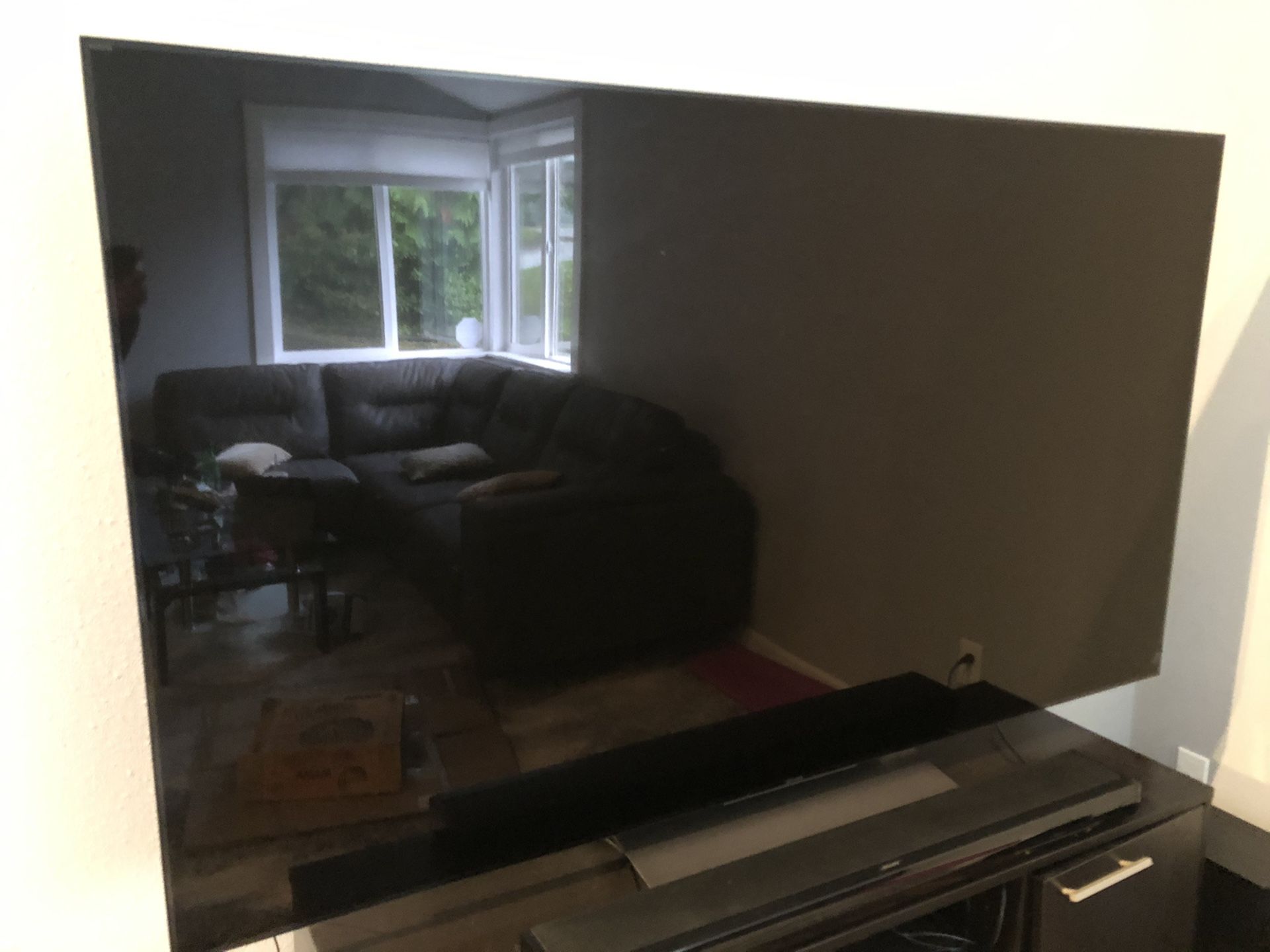 75” Sony tv for sale.