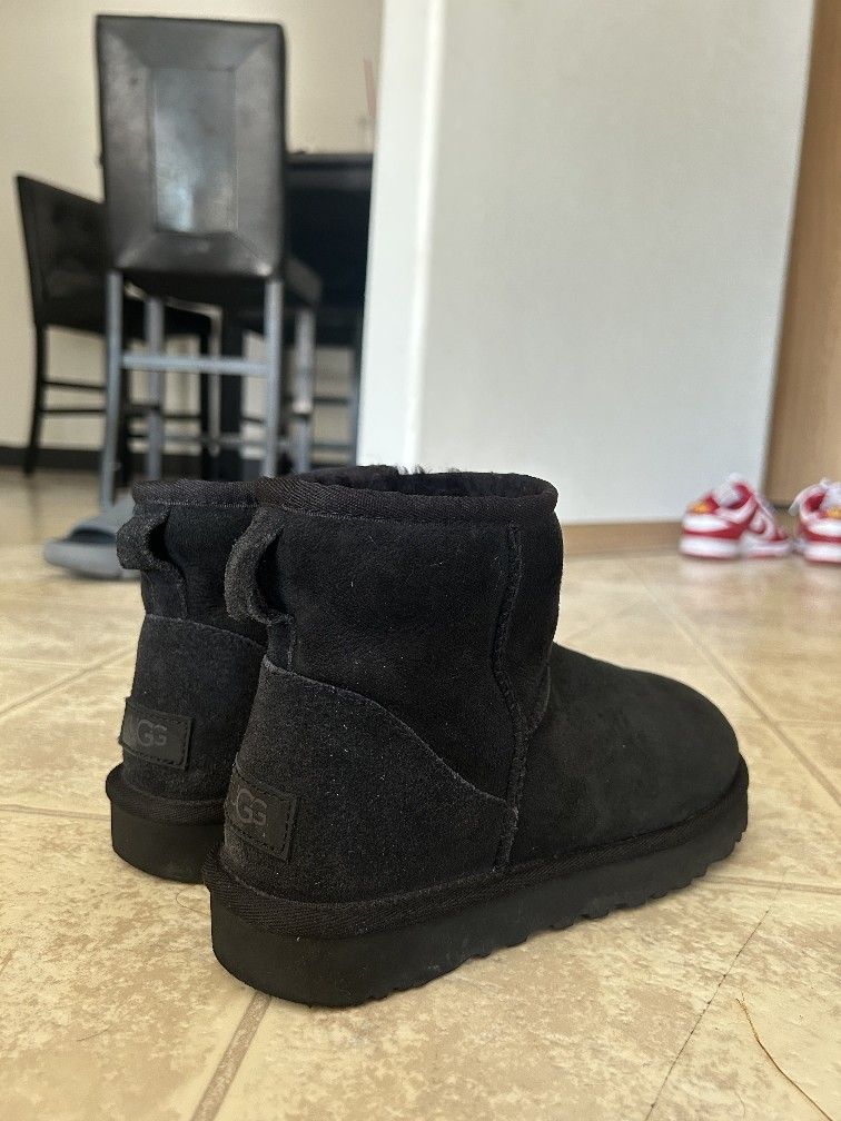 Uggs Size 6