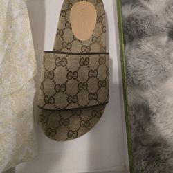 Gucci's slide
