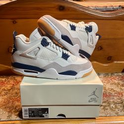 Jordan 4 SB Navy