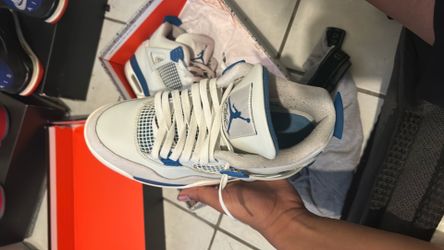 Jordan 4 retro