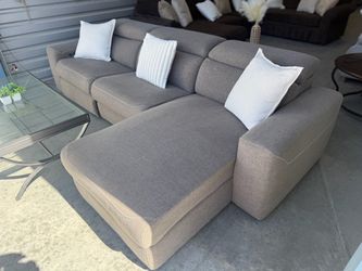 Ashley Mabton Power Reclining Sectional DELIVERY AVAILABLE 🚚