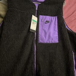 Vlon Hoodie , Nike Tech Vest 