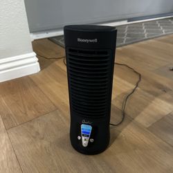 Honeywell QuietSet Tower Fan - Tabletop