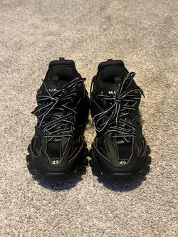 🔥 Balenciaga Track Sneakers – Triple Black – Box Included 🔥
