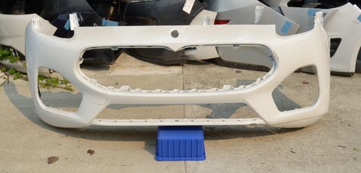 USED REF#B911 || 2023-2024 MASERATI GRECALE || FRONT BUMPER COVER 