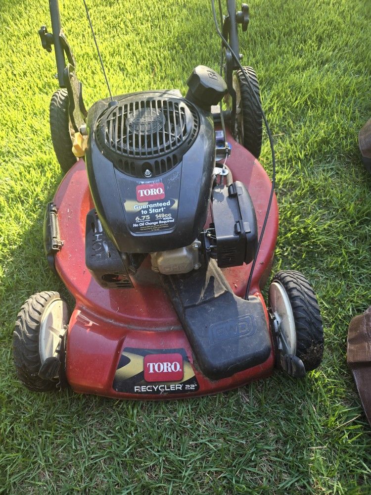 Toro Self Propelled 22in Recycler