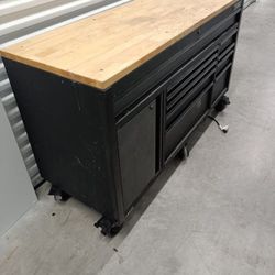 Tool Chest Box Husky