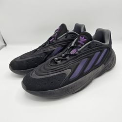 adidas Ozelia
Core Black Collegiate Purple