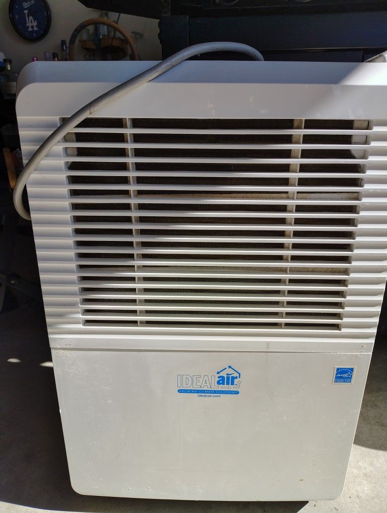 Dehumidifier