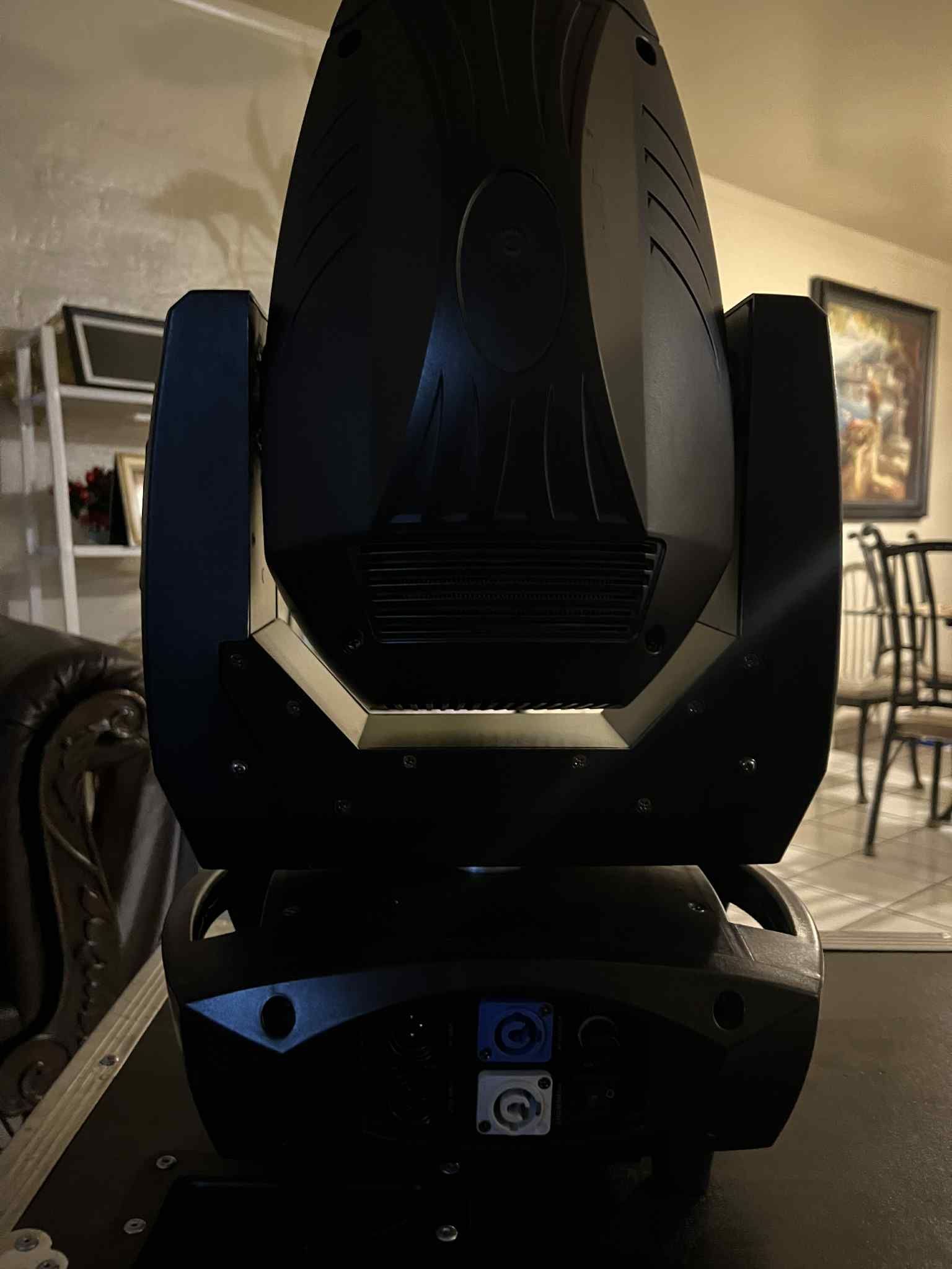 LED Moving Head DJ lights