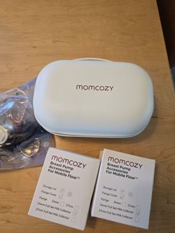 Momcozy M5 portable breast pump.