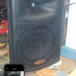 Harbinger APS12 Powered Speaker 
