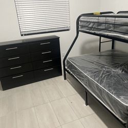 Full Size Bunk Bed And Dresser - Litera Tamaño Full Y Cómoda 