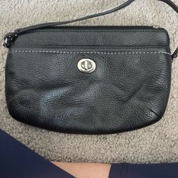Black Clutch