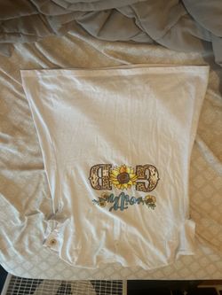white no boundaries shirt