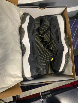 Jordan 11 Low Retro
