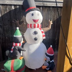 Snowman And Kids Inflatable 
