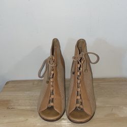 Aldo lace up mesh boots-beige