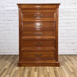 Ethan Allen Medallion Tall Dresser⚡️